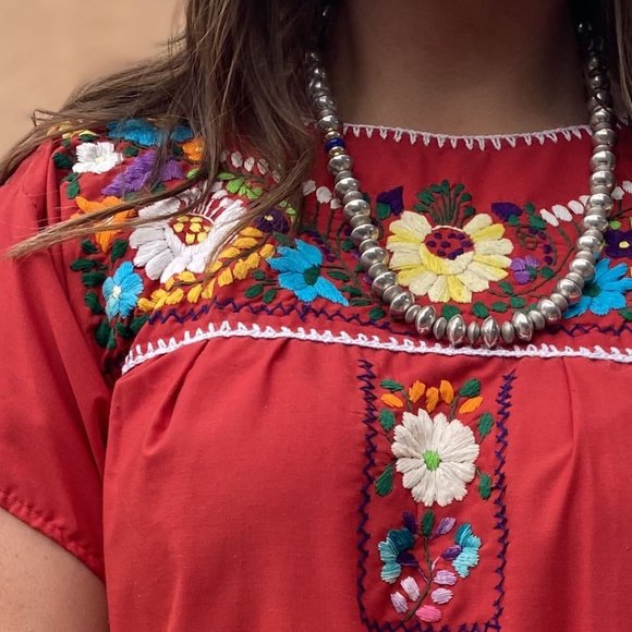 Embroidered Mexican Chiapas Floral Dress - Picture 4 of 5